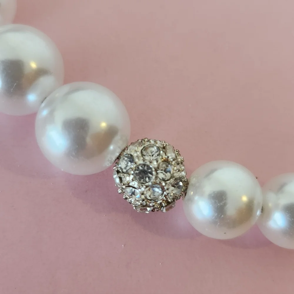 NWOT Elegant Pearl and Rhinestone Headband